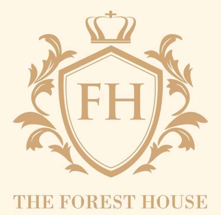 The Forest House อิแซร์เนีย ภายนอก รูปภาพ